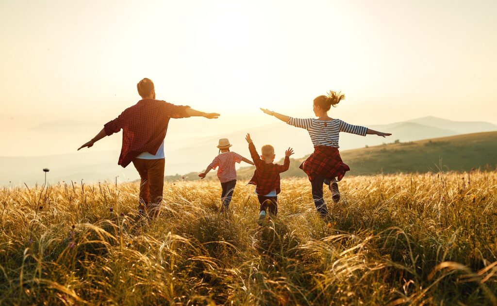 une famille heureuse